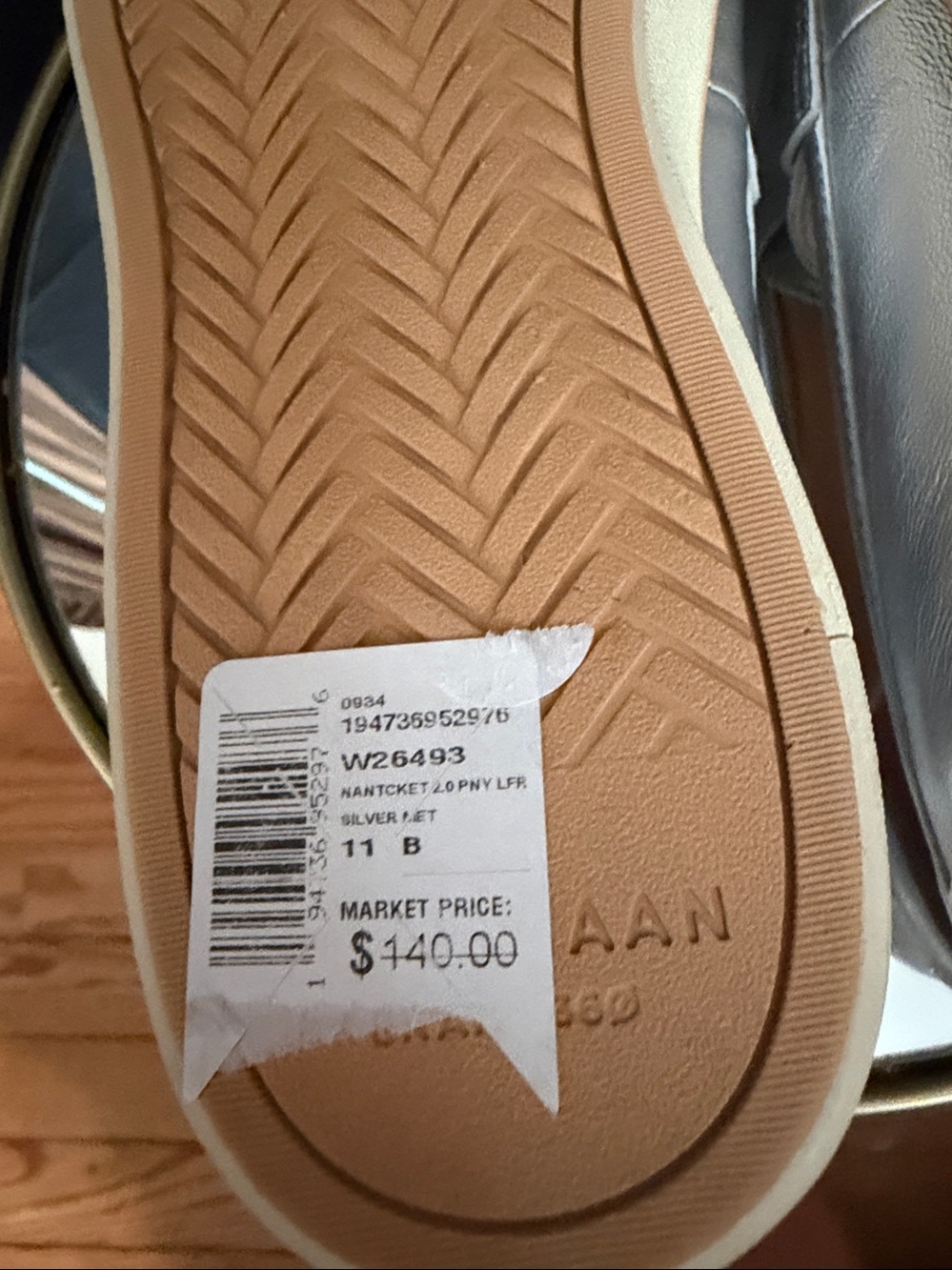 Cole Haan Nantucket 2.0 Penny Loafer in Silver Women’s size 11 - Picture 8 of 9